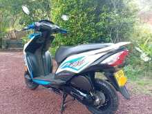 https://riyasewana.com/uploads/honda-dio-24822334402.jpg
