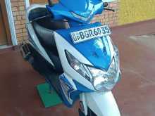 https://riyasewana.com/uploads/honda-dio-24841534763.jpg