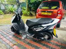 https://riyasewana.com/uploads/honda-dio-248434622762.jpg
