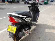 https://riyasewana.com/uploads/honda-dio-248503913973.jpg