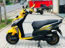 https://riyasewana.com/uploads/honda-dio-24952431045.jpg