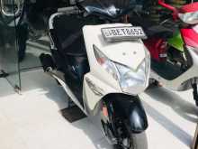 Honda DIO 2017 Motorbike