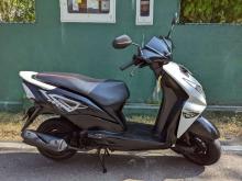 https://riyasewana.com/uploads/honda-dio-251206226735.jpg