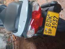 https://riyasewana.com/uploads/honda-dio-251253504312.jpg