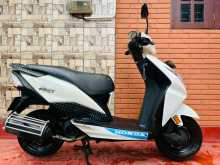Honda Dio 2015 Motorbike