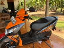 https://riyasewana.com/uploads/honda-dio-251617541256.jpg
