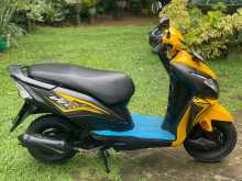 https://riyasewana.com/uploads/honda-dio-2517010913762.jpg