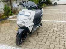 https://riyasewana.com/uploads/honda-dio-2517080013102.jpg