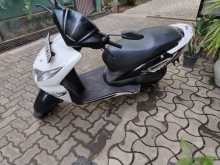 https://riyasewana.com/uploads/honda-dio-251829224483.jpg