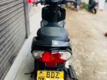 https://riyasewana.com/uploads/honda-dio-2518354913014.jpg