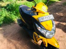 https://riyasewana.com/uploads/honda-dio-251958456702.jpg