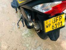 https://riyasewana.com/uploads/honda-dio-251958456985.jpg