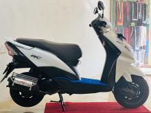 https://riyasewana.com/uploads/honda-dio-2520004919355.jpg