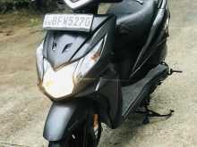 https://riyasewana.com/uploads/honda-dio-2521095622962.jpg