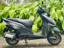 https://riyasewana.com/uploads/honda-dio-2522231713673.jpg