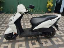 https://riyasewana.com/uploads/honda-dio-2522390213083.jpg