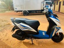 https://riyasewana.com/uploads/honda-dio-2549596474.jpg