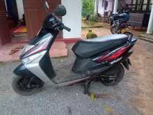 https://riyasewana.com/uploads/honda-dio-258183713452.jpg
