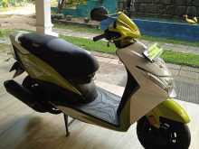 https://riyasewana.com/uploads/honda-dio-258340813814.jpg