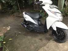 https://riyasewana.com/uploads/honda-dio-25922214623.jpg