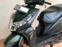 https://riyasewana.com/uploads/honda-dio-259361422803.jpg
