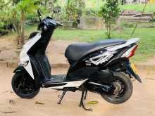 https://riyasewana.com/uploads/honda-dio-2610012422152.jpg