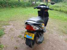 https://riyasewana.com/uploads/honda-dio-261009054312.jpg