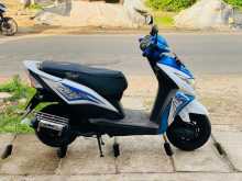 https://riyasewana.com/uploads/honda-dio-261142344742.jpg