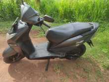 https://riyasewana.com/uploads/honda-dio-261228094873.jpg