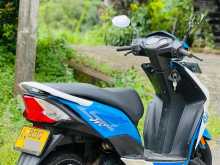 https://riyasewana.com/uploads/honda-dio-2612324122943.jpg