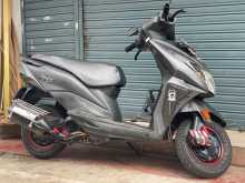 https://riyasewana.com/uploads/honda-dio-2612545713592.jpg
