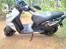 https://riyasewana.com/uploads/honda-dio-261309084932.jpg