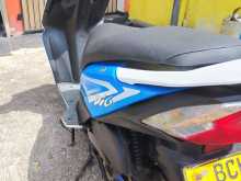 https://riyasewana.com/uploads/honda-dio-261355124953.jpg
