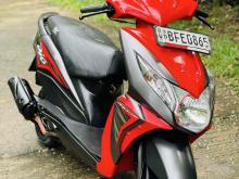 https://riyasewana.com/uploads/honda-dio-2614505224831.jpg