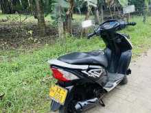 https://riyasewana.com/uploads/honda-dio-2615264222933.jpg
