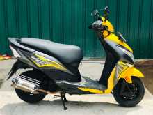 https://riyasewana.com/uploads/honda-dio-261621421224.jpg