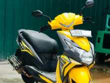 https://riyasewana.com/uploads/honda-dio-261621421662.jpg