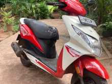 https://riyasewana.com/uploads/honda-dio-2616290113883.jpg