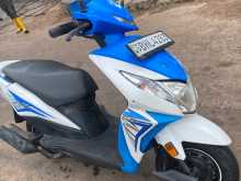 https://riyasewana.com/uploads/honda-dio-2618011113232.jpg