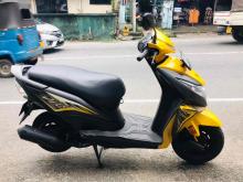 https://riyasewana.com/uploads/honda-dio-2620102524781.jpg