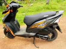 https://riyasewana.com/uploads/honda-dio-2620392613743.jpg