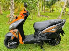 https://riyasewana.com/uploads/honda-dio-262219146893.jpg