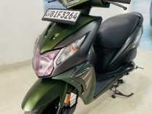 https://riyasewana.com/uploads/honda-dio-26917101522.jpg