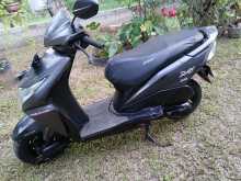 https://riyasewana.com/uploads/honda-dio-269350713282.jpg