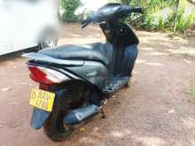 https://riyasewana.com/uploads/honda-dio-2710114613073.jpg