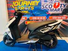 https://riyasewana.com/uploads/honda-dio-271014211673.jpg