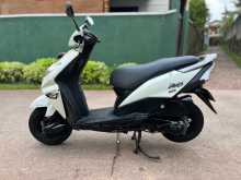 https://riyasewana.com/uploads/honda-dio-2711251513923.jpg