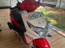 https://riyasewana.com/uploads/honda-dio-2711334622212.jpg