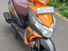 https://riyasewana.com/uploads/honda-dio-271145424583.jpg