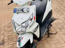 https://riyasewana.com/uploads/honda-dio-271302534563.jpg